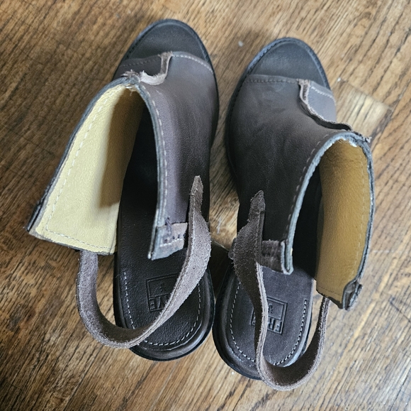 Frye Izzy Aritsan Peep Roe Mule Size 9b - Picture 4 of 9